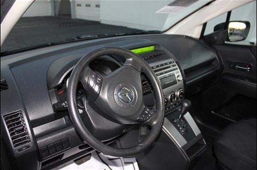 Mazda 5 2009 photo 4