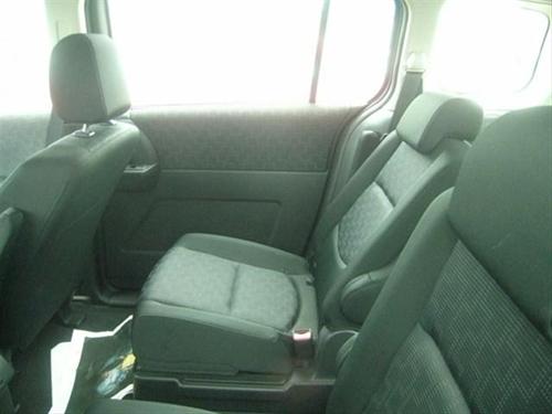Mazda 5 2010 photo 3