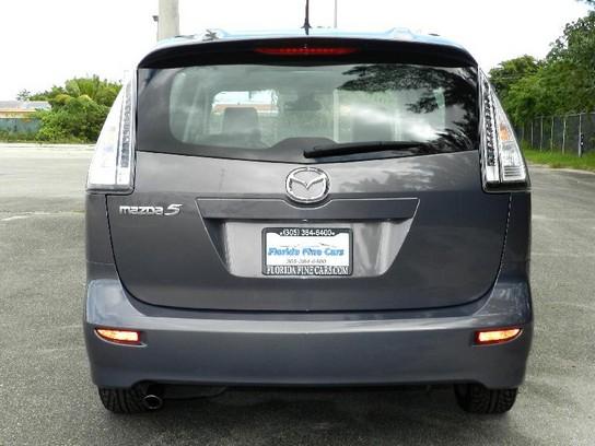 Mazda 5 2010 photo 3