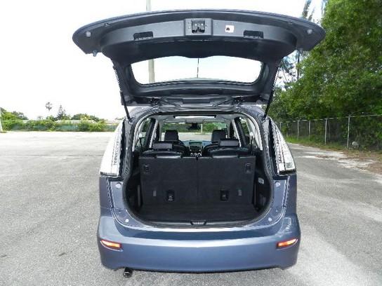 Mazda 5 2010 photo 5