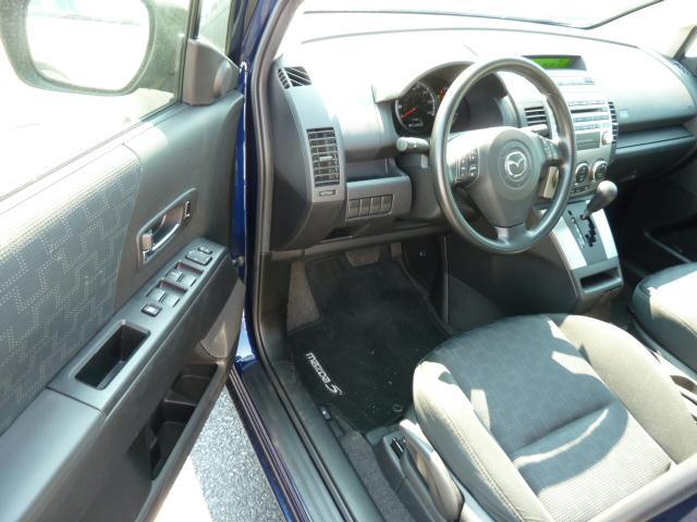 Mazda 5 2010 photo 2