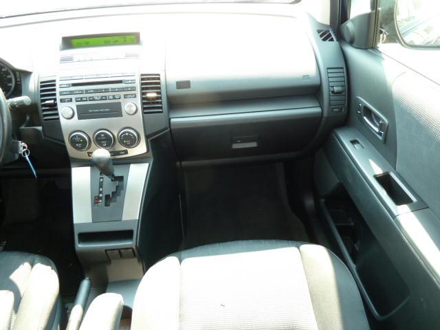 Mazda 5 2010 photo 5