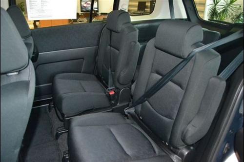 Mazda 5 2010 photo 2