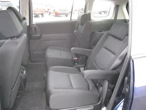 Mazda 5 2010 photo 4