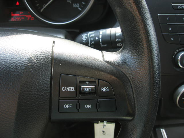 Mazda 5 2012 photo 2