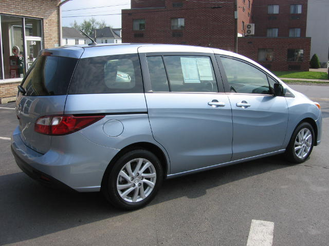 Mazda 5 2012 photo 21