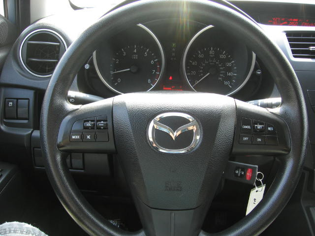 Mazda 5 2012 photo 8