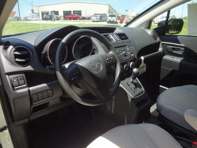 Mazda 5 2013 photo 1