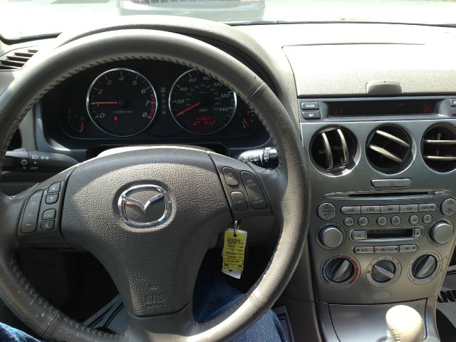 Mazda 6 2004 photo 2