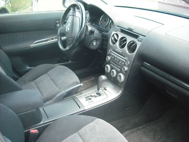 Mazda 6 2004 photo 2
