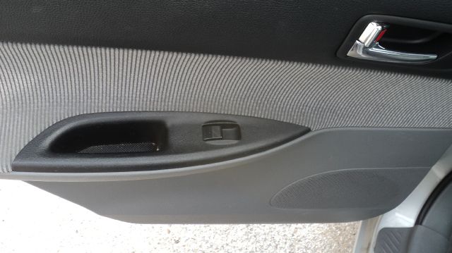 Mazda 6 2004 photo 9