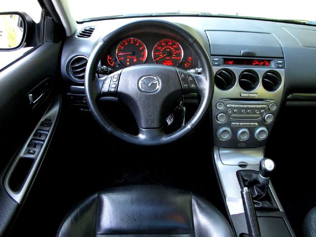 Mazda 6 2004 photo 6