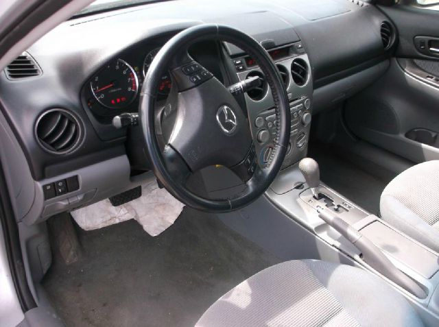 Mazda 6 2005 photo 4