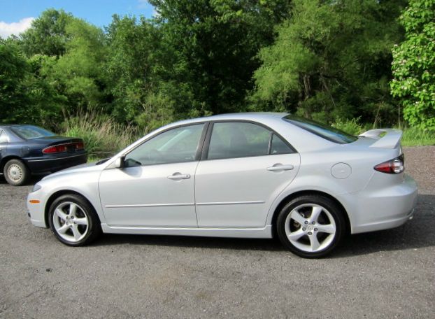 Mazda 6 Laramie Pickup 4D 5 1/2 Ft Sedan