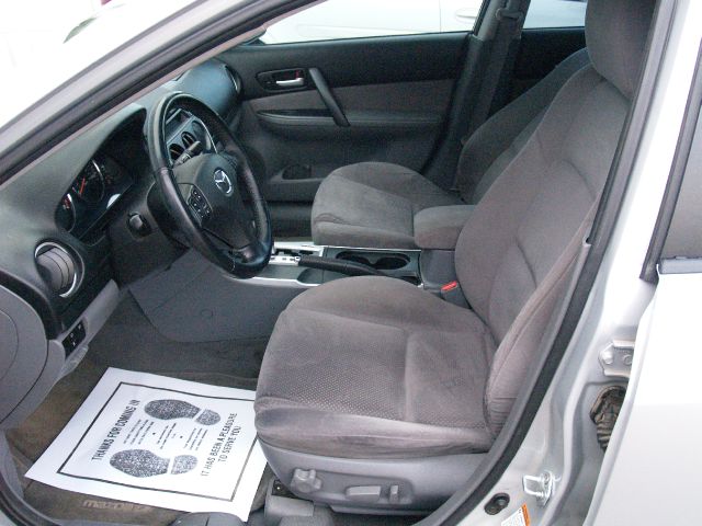 Mazda 6 GL FWD 2.0L I4 Manual Sedan