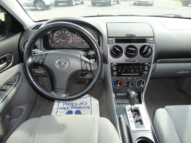 Mazda 6 2WD Regular Cab XL Hatchback