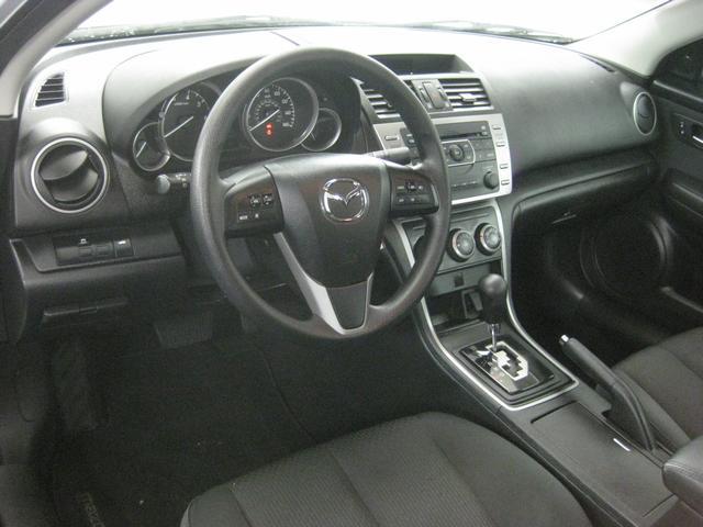 Mazda 6 2011 photo 12