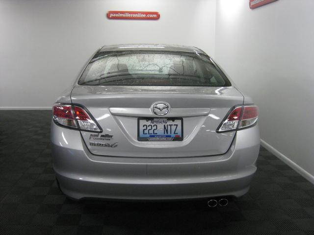 Mazda 6 2011 photo 5