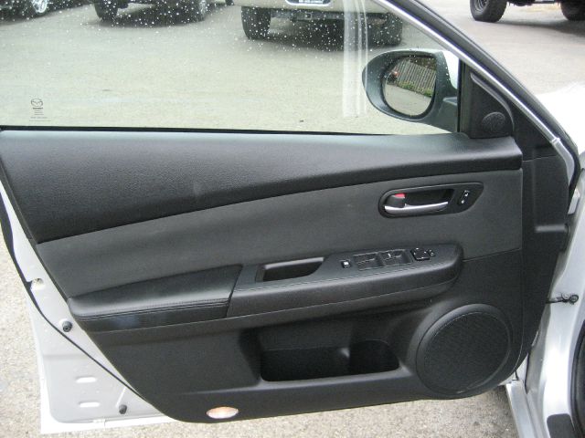 Mazda 6 2011 photo 1