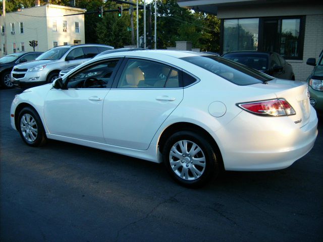 Mazda 6 2011 photo 2