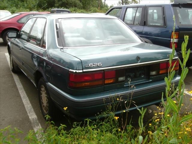 Mazda 626 1992 photo 4