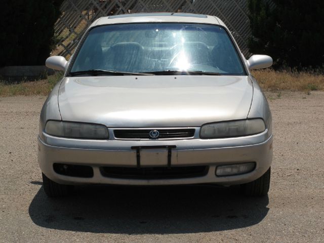 Mazda 626 1993 photo 2