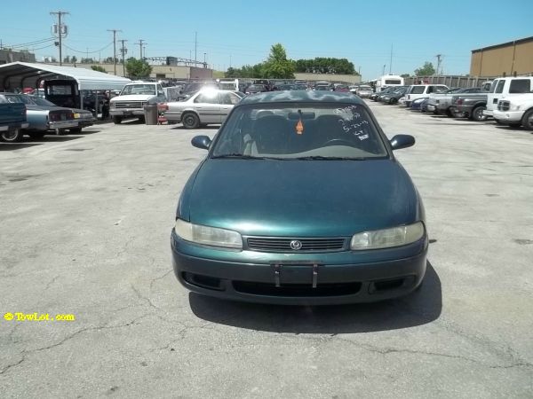 Mazda 626 1994 photo 2