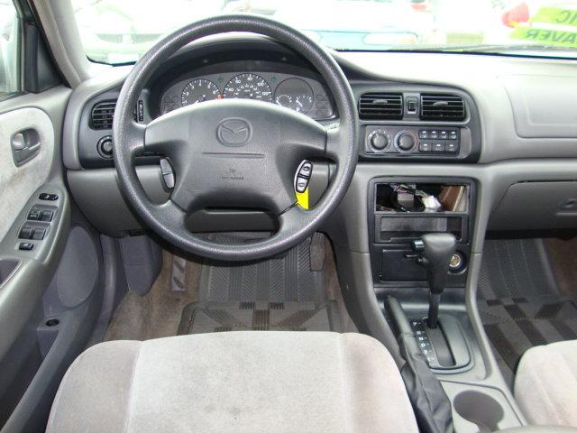 Mazda 626 Unknown Sedan