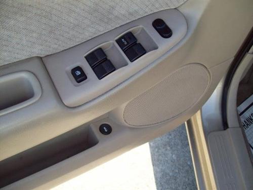 Mazda 626 1999 photo 4