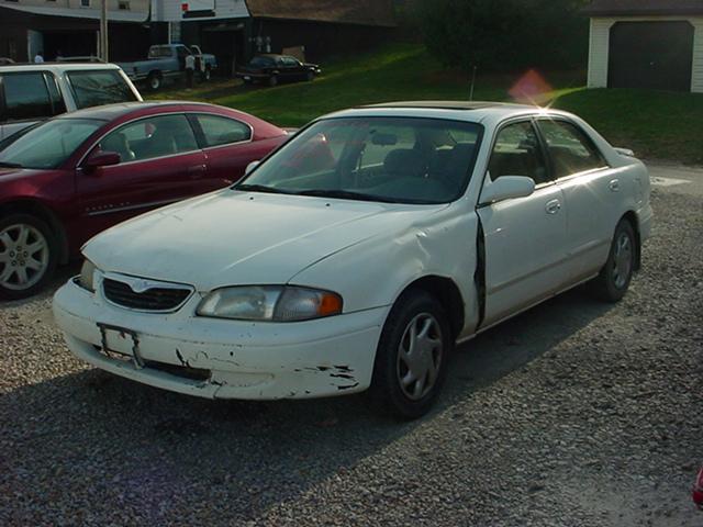 Mazda 626 1999 photo 1