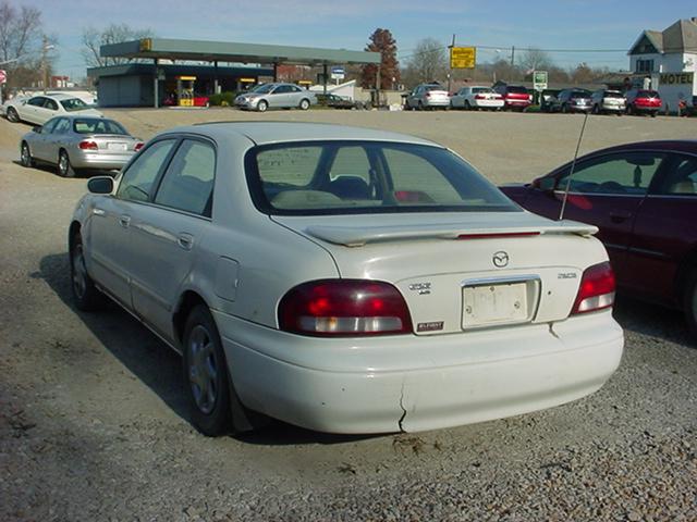 Mazda 626 Unknown Sedan