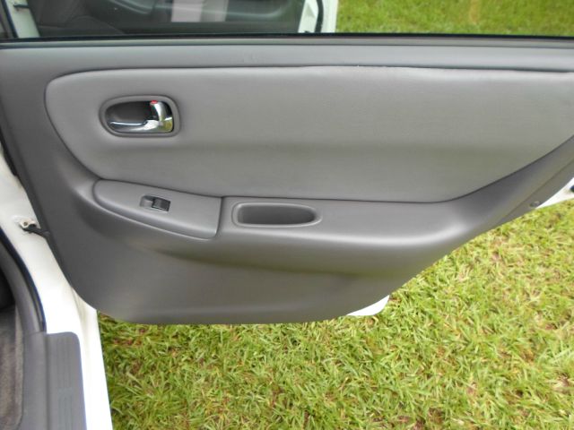 Mazda 626 2000 photo 5