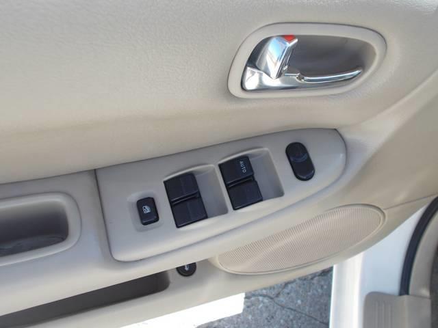 Mazda 626 2000 photo 3