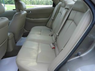 Mazda 626 2001 photo 1