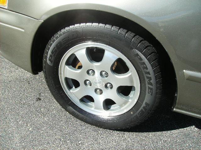 Mazda 626 2001 photo 1