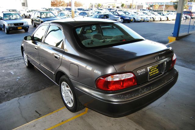 Mazda 626 5dr HB Sedan