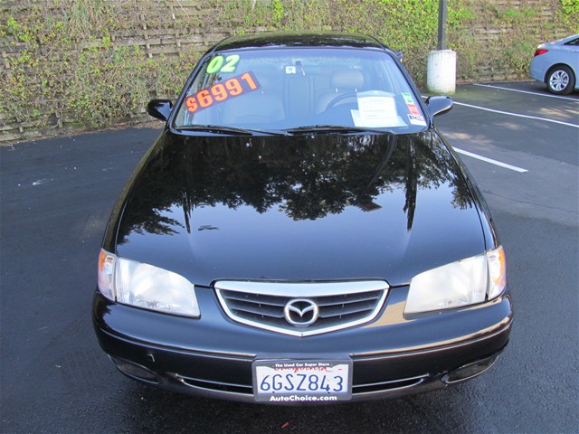 Mazda 626 2002 photo 1