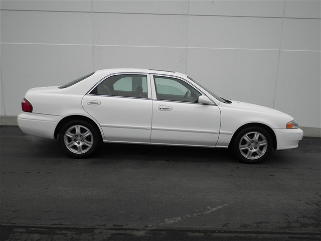 Mazda 626 2002 photo 1