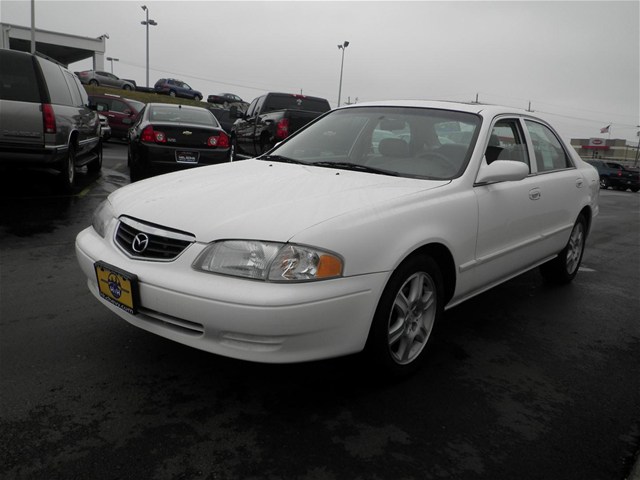 Mazda 626 2002 photo 4