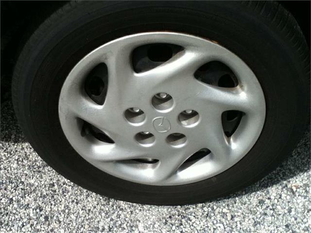 Mazda 626 2002 photo 3