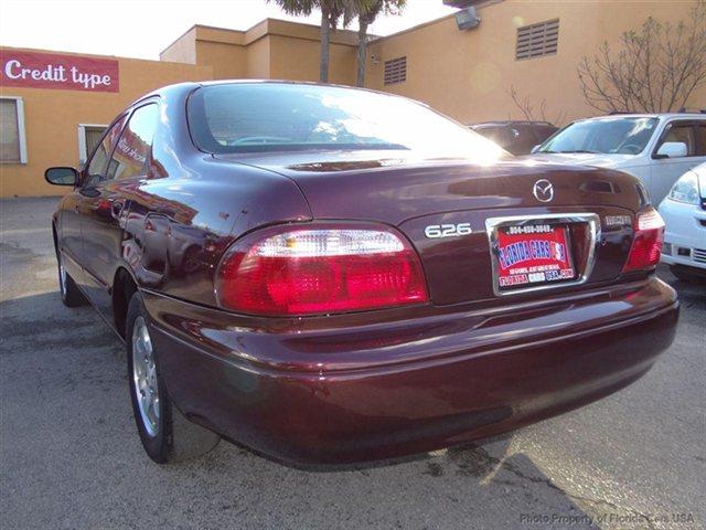 Mazda 626 2002 photo 2