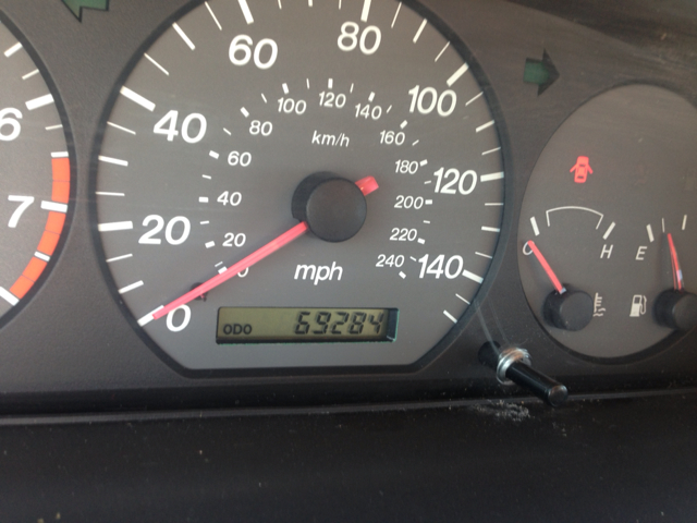 Mazda 626 2002 photo 3