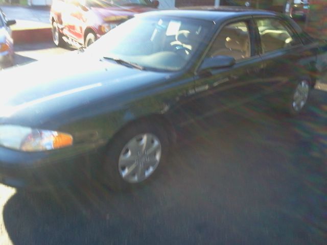 Mazda 626 2002 photo 1