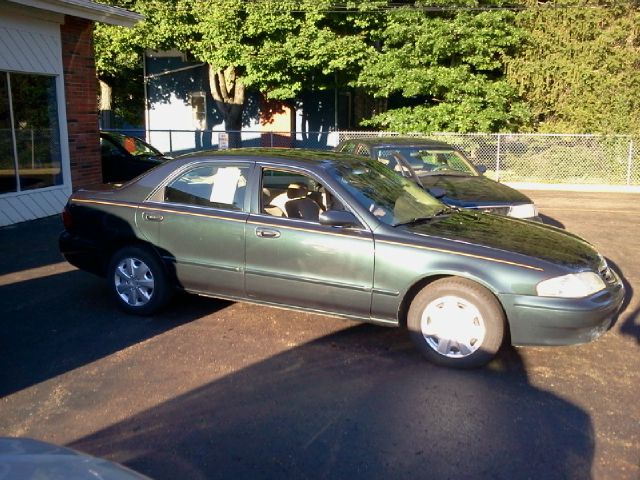 Mazda 626 2002 photo 2