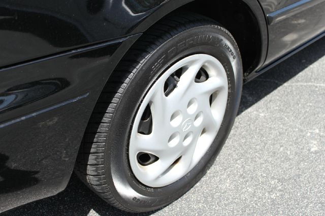 Mazda 626 2002 photo 3