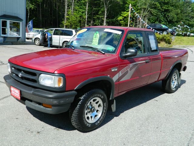 Mazda B-Series 1995 photo 2