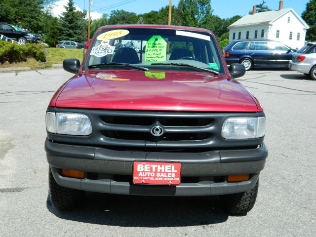 Mazda B-Series 1995 photo 3