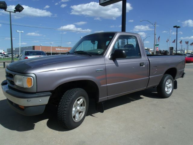 Mazda B-Series 1997 photo 2