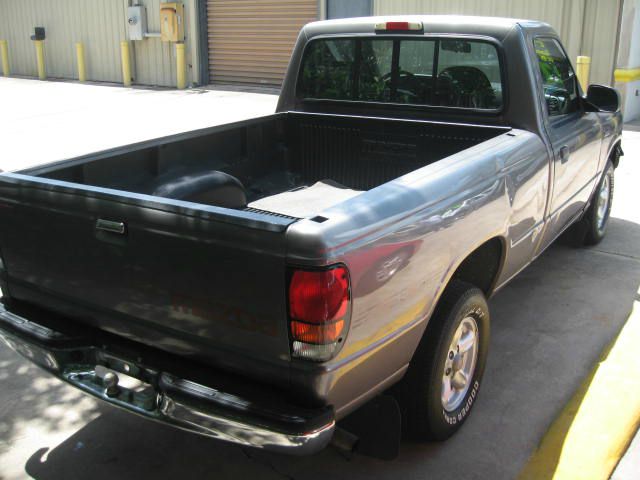 Mazda B-Series 1997 photo 4