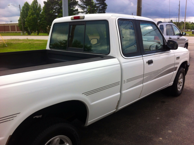 Mazda B-Series 1997 photo 2